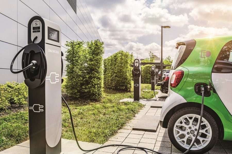 Eelectric vehicle charging station